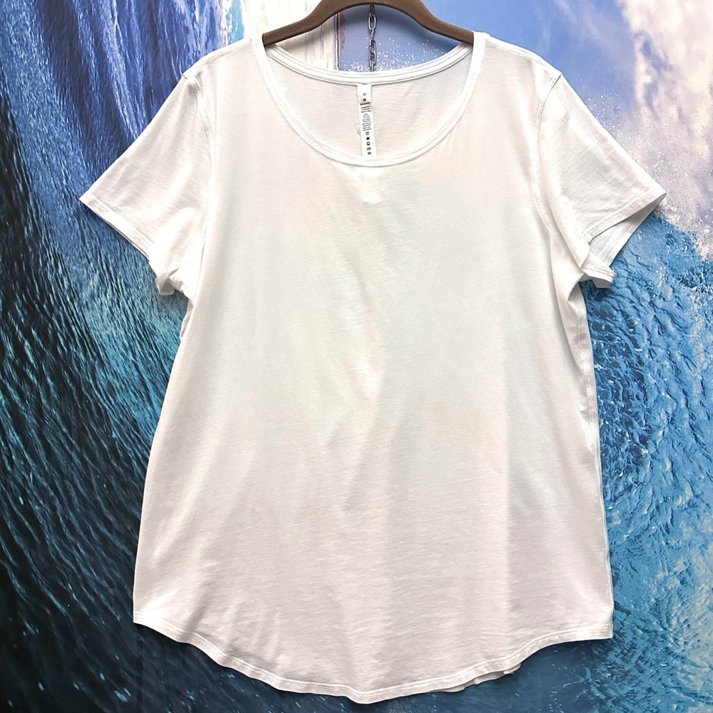Lululemon 10 Love Crewneck Tee Pima Cotton Short Sleeve T-Shirt Whte